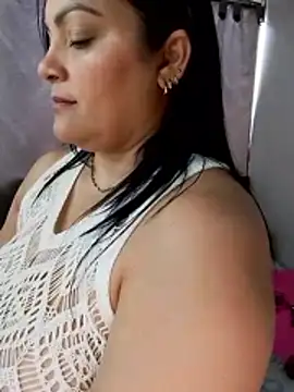 tiffany_Johnson1 live