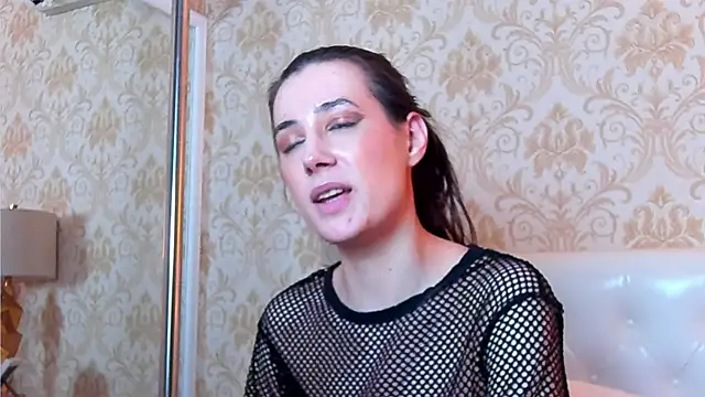 JuliaHunts live