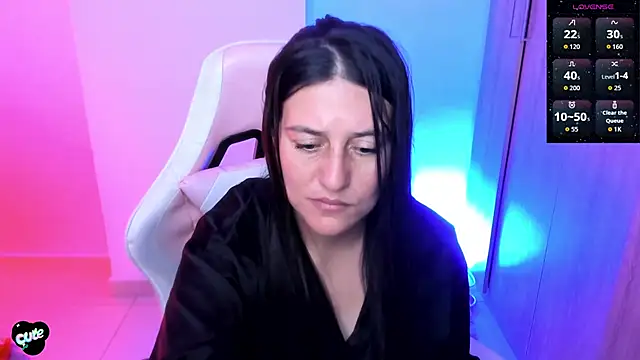 Saskyaa live