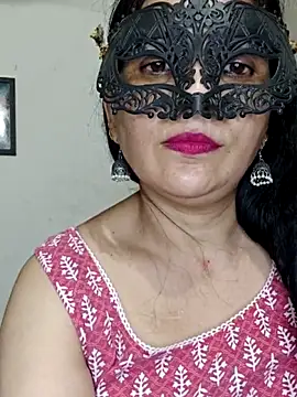BhabhiPooja69 live