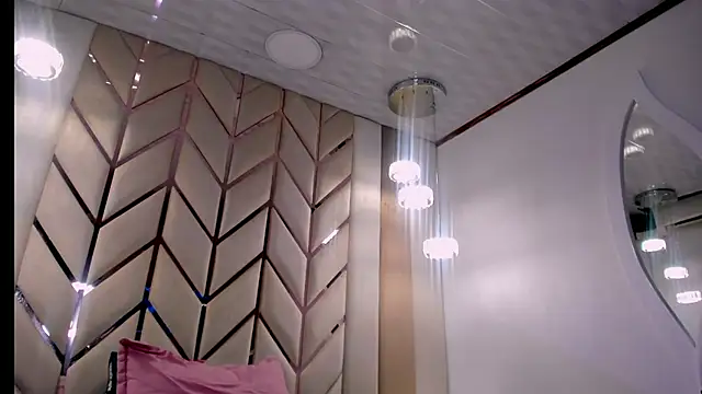 Raven_Luxx live