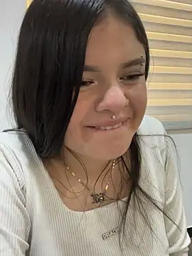 Camila_Duarte_2 live