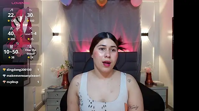 Inari_Joness live