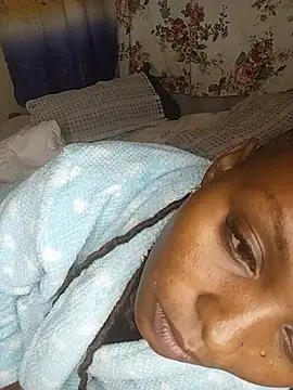 ella102 live
