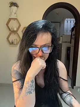 AndreaValencia live