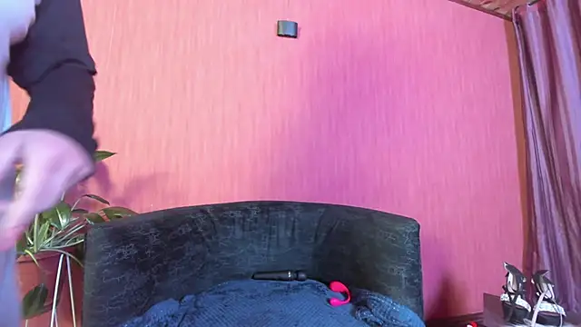 kassandra_james live