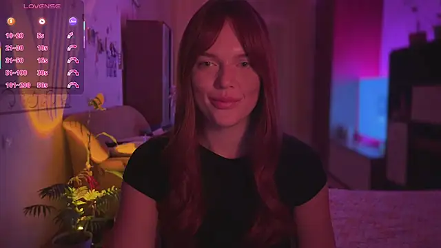 CherryRed_Girl live
