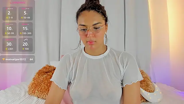 Melodymoore_ live