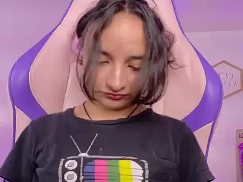 _emily_jonexs live