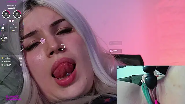Amina_Haze live
