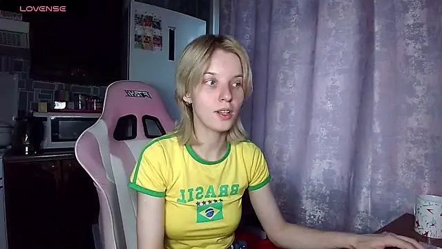Madelaineses live