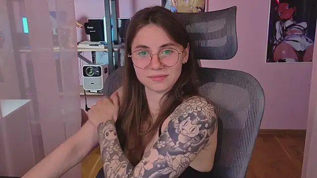 _AnnaStark_ live