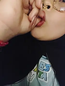 Elinaax live