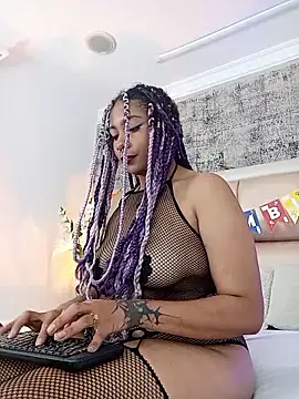 Aria_Peach_ live