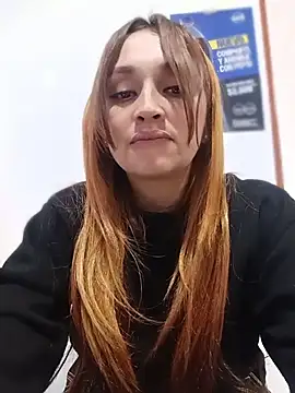 Alejandra_N live