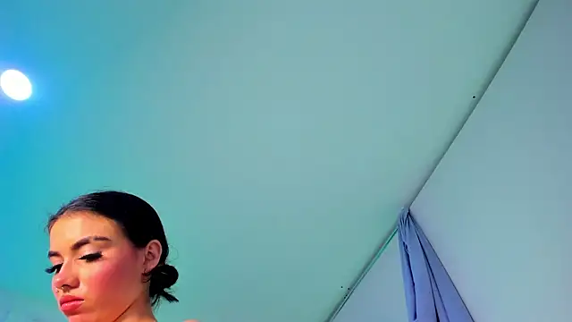 isabella_hv live