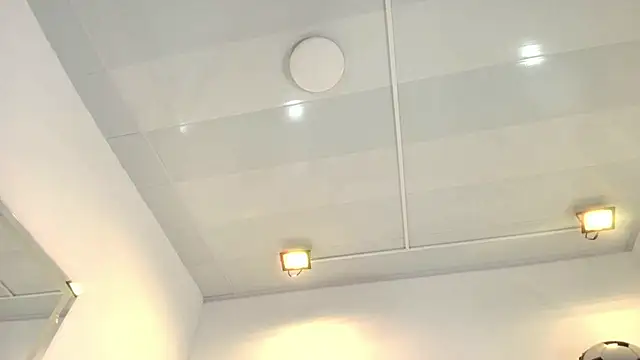 Gabriela_milani live