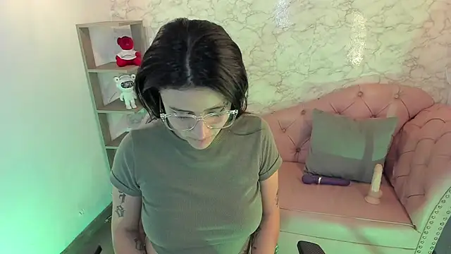 TynaSanders live