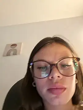 _Isabella-7 live