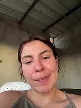 Dakota_Evanns live