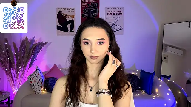 LinaMour live