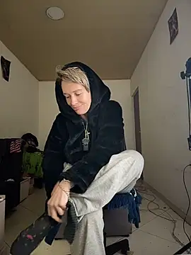 MARILYNKOVANOVA live