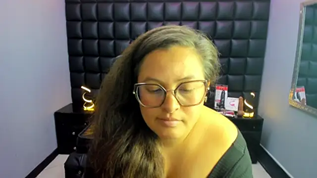 Sarah_Boobs_ live