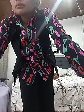 Dominik_girl live
