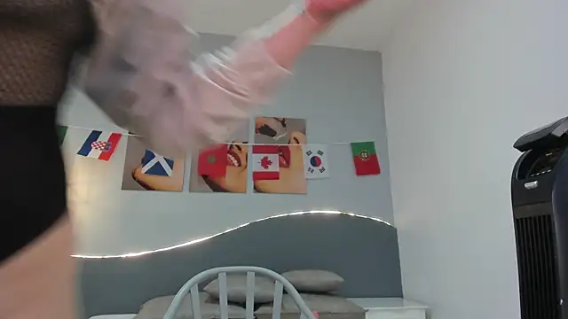 Sara_mora_ live