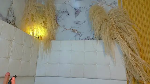 _Angelasweet live