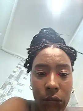 yara-ebony live