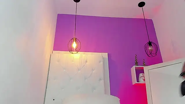 Skarleth69 live