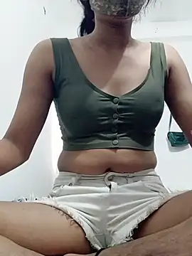 Nisha_o live