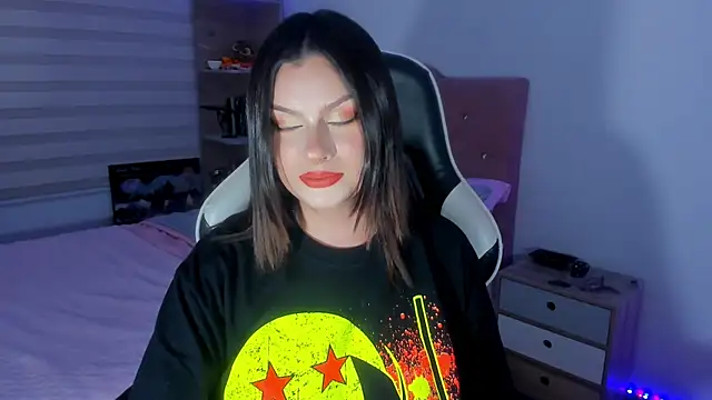 OphelianaRose33 live