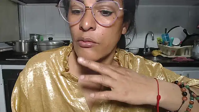 kateleyagrey live
