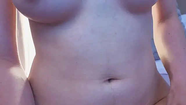 Esmeralda_Candy live