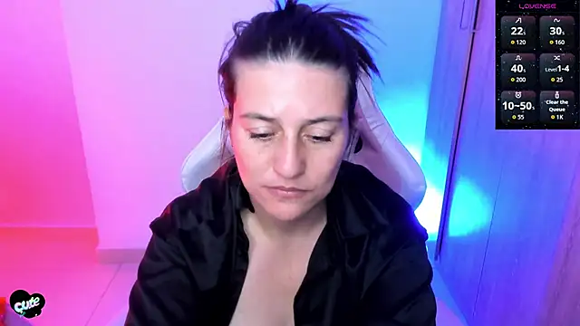 Saskyaa live