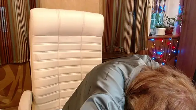Miss_Tress live