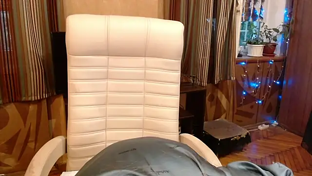 Miss_Tress live