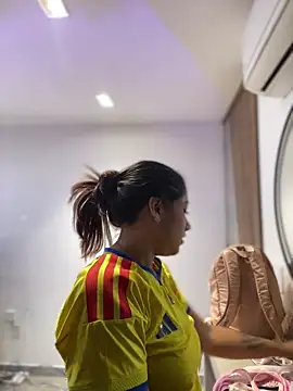 Hana-Parker live
