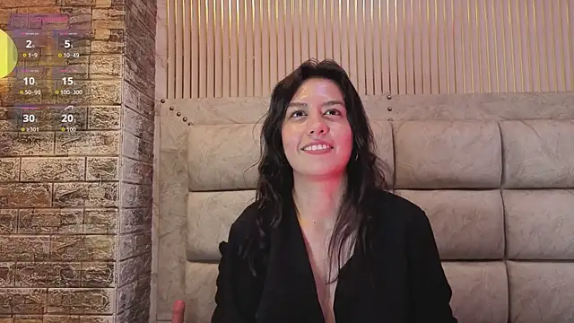 Alahia_Bloom live