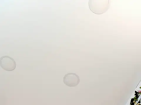 Ella_Morgan_ live