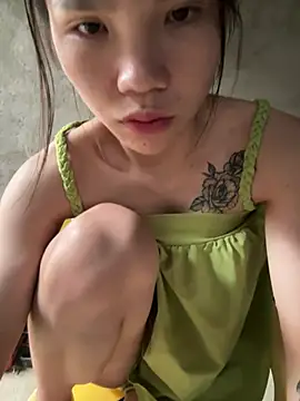 MiuMiu-Babyy live
