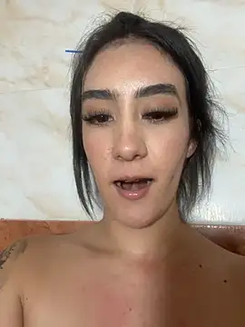nikol_winick live