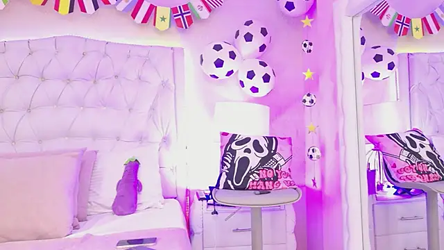 MeganRoseh live