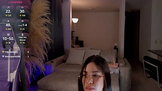 sofiawiliams live