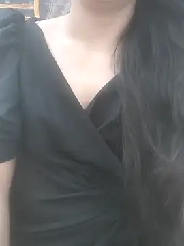 sushmita0 live
