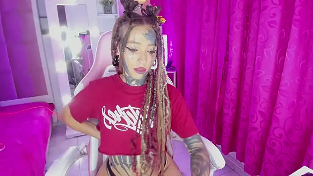 Lucy_Doll8 live