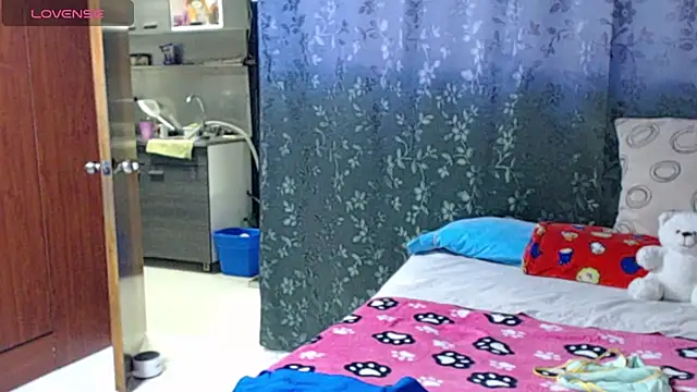 miia-big1boobs_ live