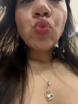 Iam__Cristal live